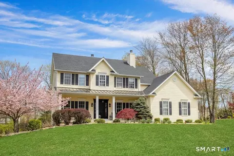 12 Deer Park Rd, Danbury, CT 06810