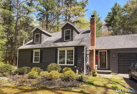 44 Climax Rd, Simsbury, CT 06070