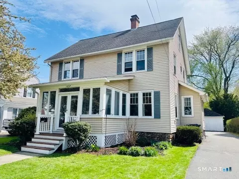 1697 Boulevard, West Hartford, CT 06107