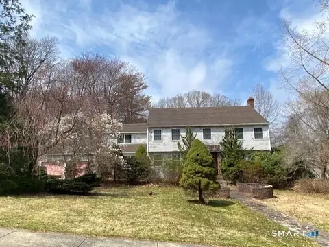 79 Old Farms Rd, Glastonbury, CT 06073