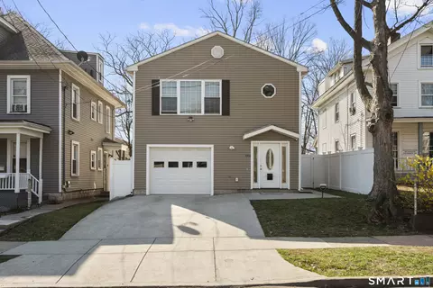 130 Brown St, West Haven, CT 06516