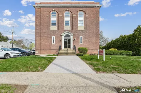 2459 Whitney Ave #17, Hamden, CT 06518