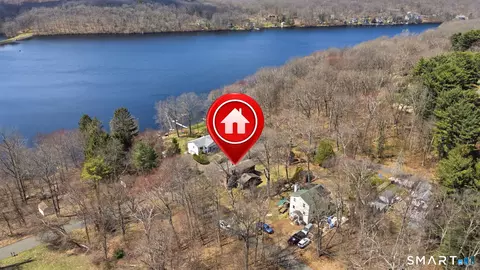 6 Miller Rd, Vernon, CT 06066