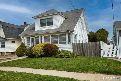 184 Pauline St, Stratford, CT 06615