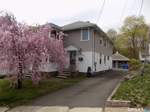 84 Putnam St, Bristol, CT 06010