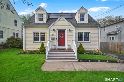 24 Atwood St, Newington, CT 06111