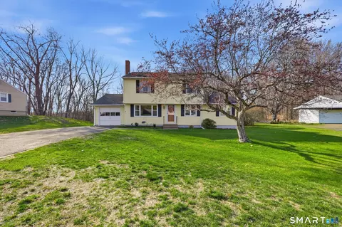 48 Brook St, South Windsor, CT 06074