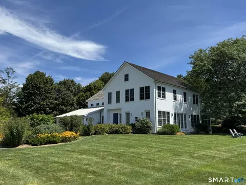 79 East St, Washington, CT 06793