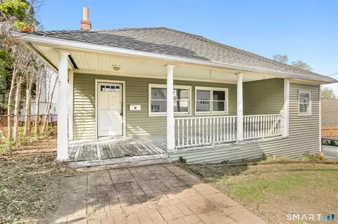 39 Soundview Ave, Milford, CT 06460