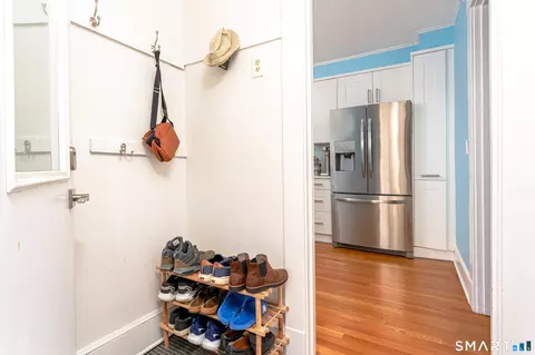 Entry Way - 49 Central Ave, Hamden, CT 06517 photo 1 of 5