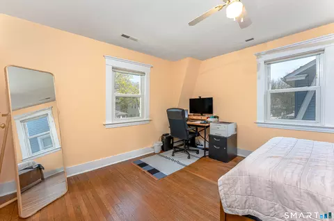 Bedroom - 49 Central Ave, Hamden, CT 06517 photo 1 of 8