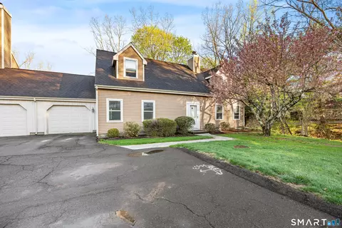 12 Old Towne Rd #12, Cheshire, CT 06410