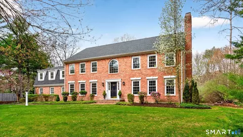 138 Cold Spring Rd, Avon, CT 06001