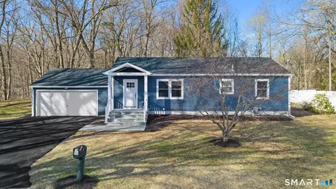 9 Pleasant Rise Rise, Bethel, CT 06801