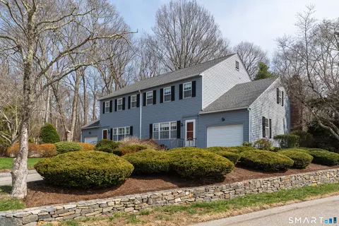 23 Hampshire Rd #23, Madison, CT 06443