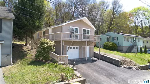 466 Waterville St, Waterbury, CT 06710