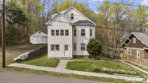 25 Long St, New Britain, CT 06051