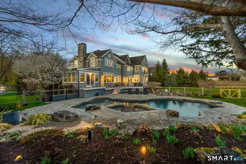 30 Shipway Rd, Darien, CT 06820