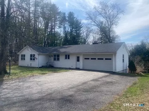 14 Westview Rd, New Milford, CT 06776