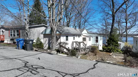 Exterior - 14 Mountainview Rd, East Hampton, CT 06424 photo 7 of 7