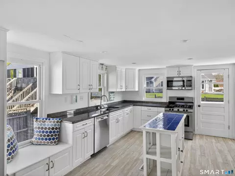 Kitchen - 224 Salt Island Rd, Westbrook, CT 06498 photo 1 of 3