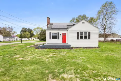 Exterior - 395 Maple St, Killingly, CT 06239 photo 1 of 3