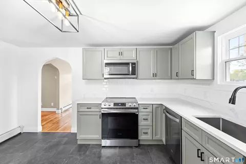 Kitchen - 395 Maple St, Killingly, CT 06239 photo 3 of 3