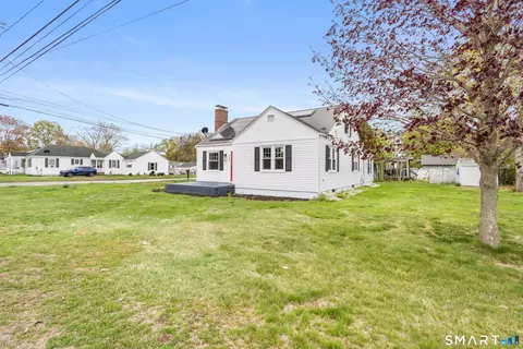 Exterior - 395 Maple St, Killingly, CT 06239 photo 3 of 3