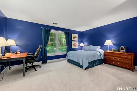 Bedroom - 281 Newtown Tpke, Redding, CT 06896 photo 5 of 7