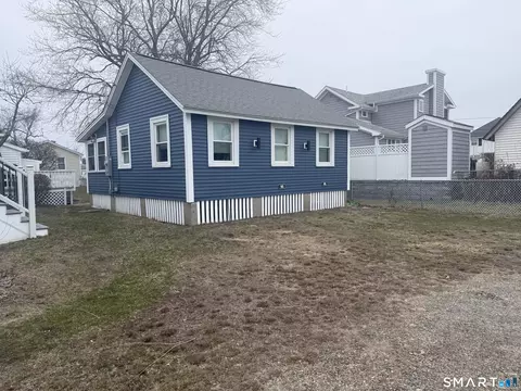 78 Hartford Ave #78A, Old Lyme, CT 06371