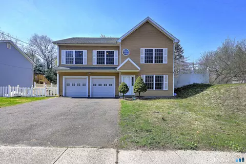 625 Evers St, Bridgeport, CT 06610