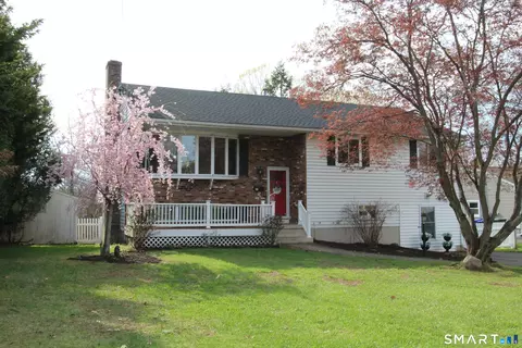 125 Orchard Ave, Newington, CT 06111