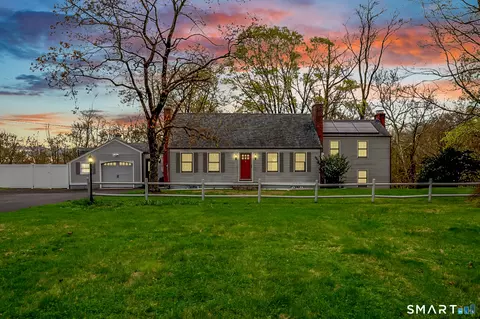 428 Palisado Ave, Windsor, CT 06095