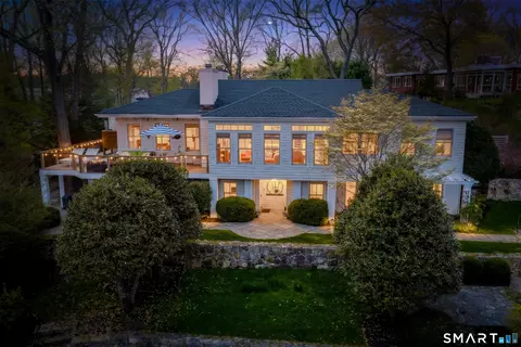 18 Dock Rd, Norwalk, CT 06854