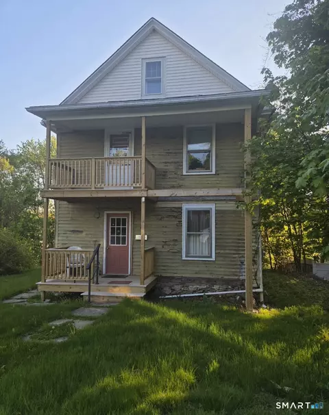 8 Roosevelt Ave, Terryville, CT 06786