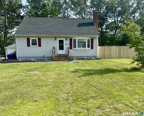 309 S Elm St, Windsor Locks, CT 06096