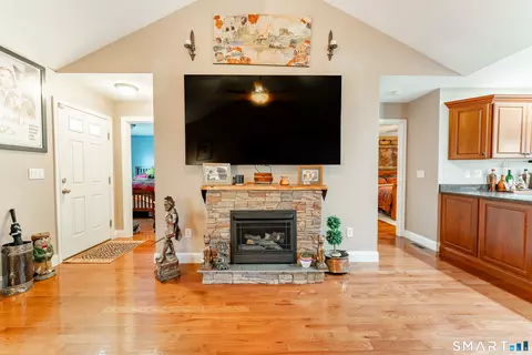 Entry Way - 4 Bluebird Ln #4, Killingly, CT 06241 photo 1 of 2