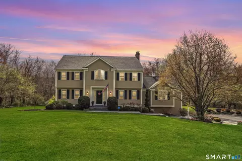 22 Bridle Path Trl, Monroe, CT 06468