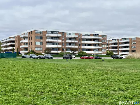 50 Birdseye St #306A, Stratford, CT 06615