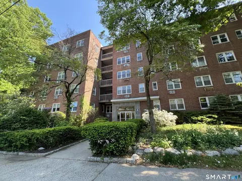 54 W North St #417, Stamford, CT 06902