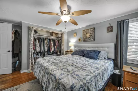 Bedroom - 28 Rocky Ledge Dr, Clinton, CT 06413 photo 4 of 5