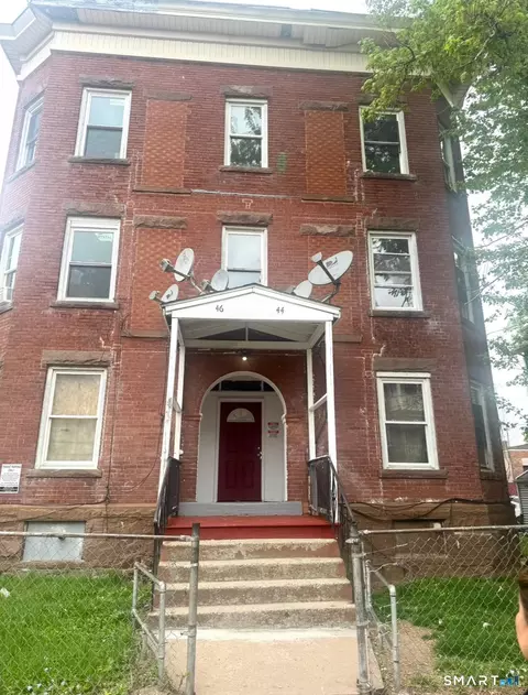 44-46 Bond St, Hartford, CT 06114