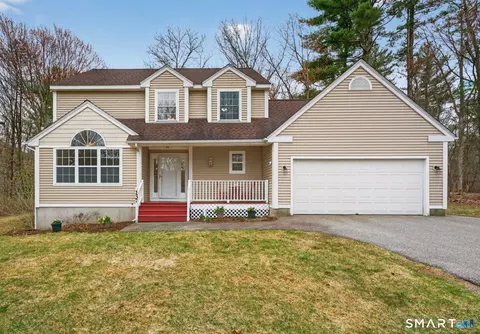 137 Birch Rd, Mansfield, CT 06268