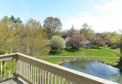 254 Heritage Vlg #D, Southbury, CT 06488
