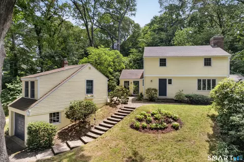 37 Sunset Ter, Essex, CT 06426