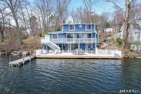 139 W Shore Rd, Ellington, CT 06029