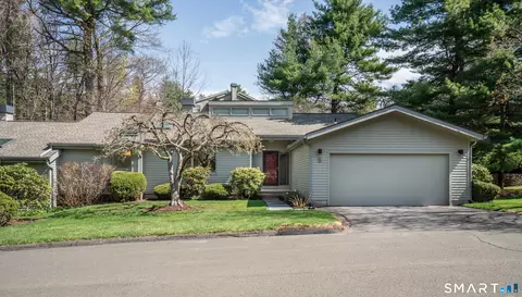 3 Morgan Pl #3, Avon, CT 06001