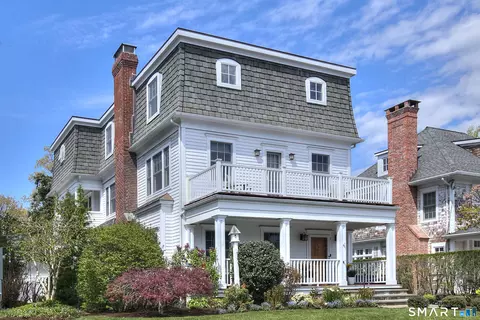 7 Heusted Dr, Greenwich, CT 06870