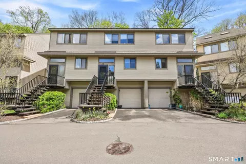 2435 Bedford St #11C, Stamford, CT 06905