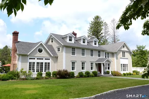19 Richards Ln, New Canaan, CT 06840